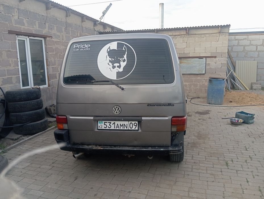 Продам 2,4 каравелла
