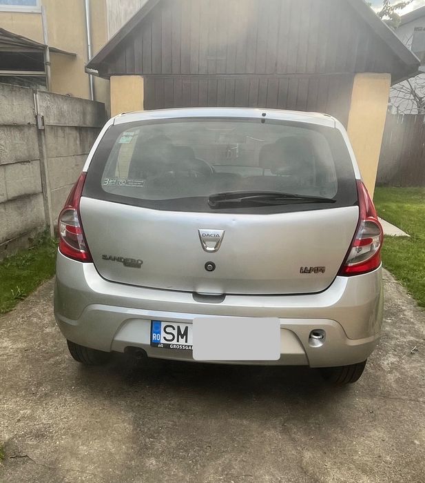 Vând Dacia Sandero 1,4 benzină - 2009 - preț negociabil