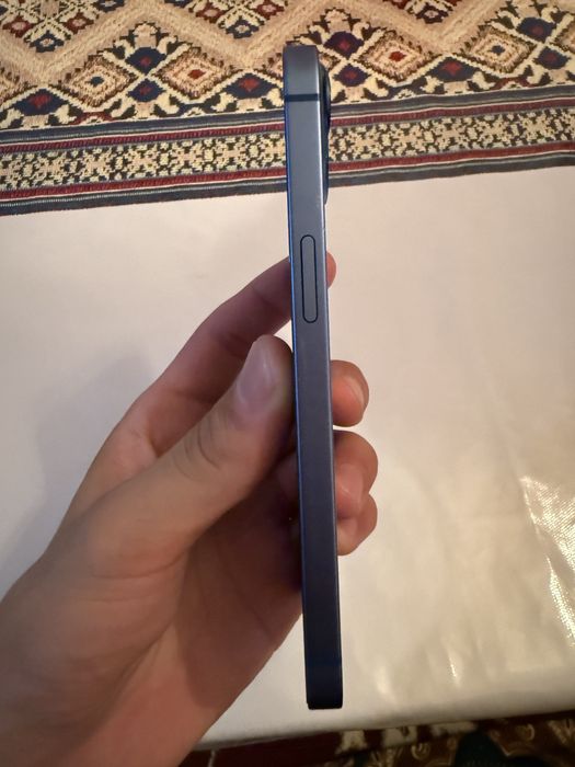 iPhone 13 В отличном состояний