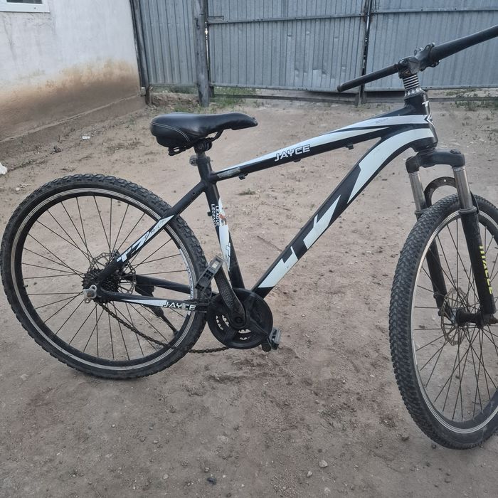 Велосипед на запчастьи