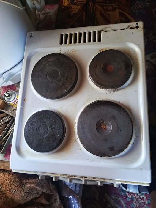 Продам электроплиту