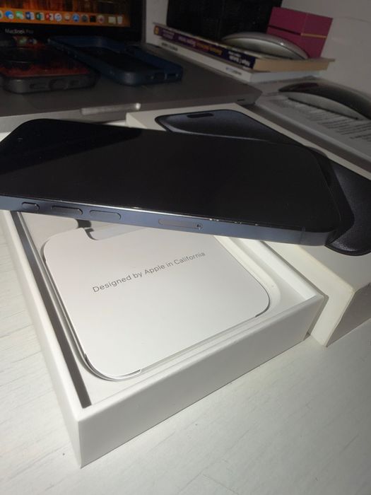 Iphone 15 pro 256gb blue