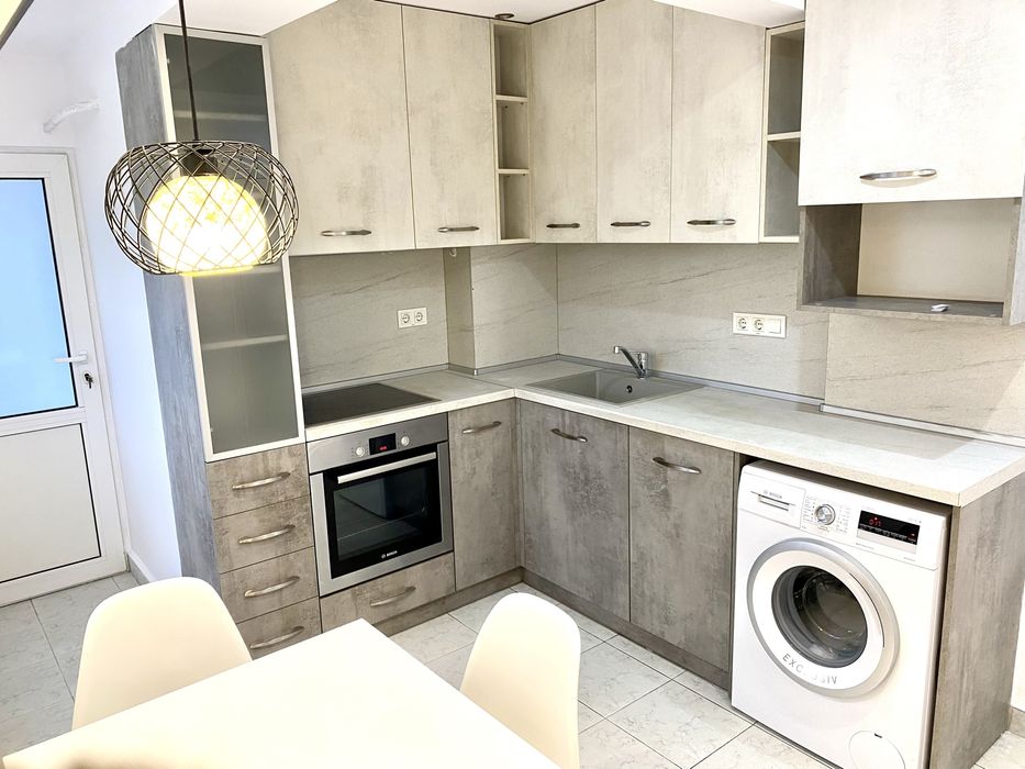 Дава се под наем Двустаен апартамент в Варна, Конфуто - 70 кв.м за 650 € - Снимка #4