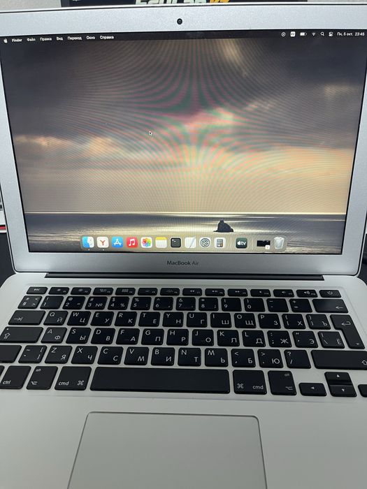 Продам MacBook Air 13-inch, 2017