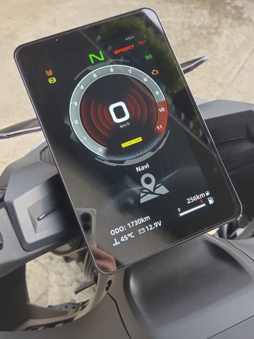 CF Moto 800 nk advanced