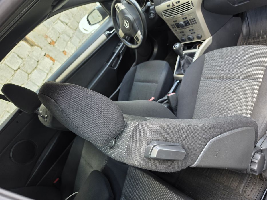 OPEL Astra 2007 — imagine 3