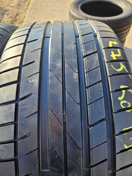 275/40 R19 • Vara • Starmaxx Ultra Sport ST760 105Y | 2 buc | DOT 2022 | Pret/buc