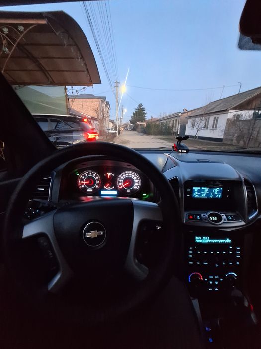Продам Chevrolet Captiva 2012