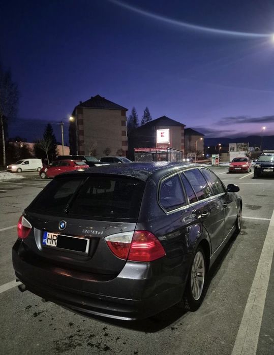 BMW E91 320D, automata.