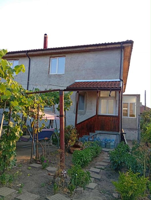 Продава се Къща в Тутракан - 285 кв.м за 743 €/кв.м - Снимка #2
