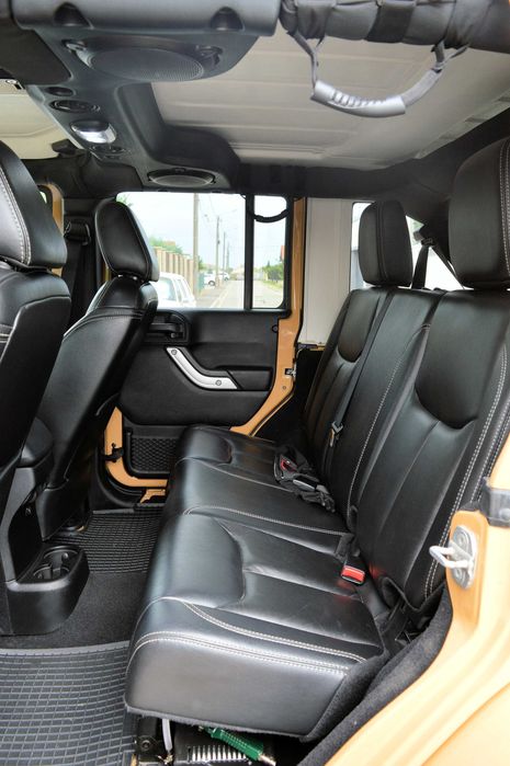 Jeep Wrangler JK 2013-Motor 2.8 Diesel 200 CP - Automat -Editie Sahara