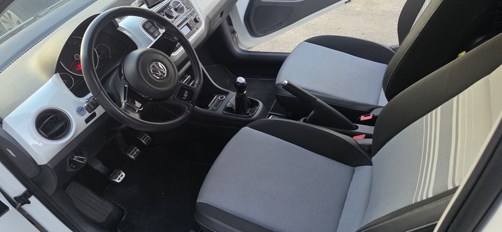 Vand vw up 1 l benzina