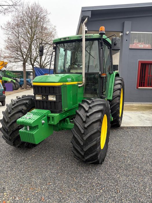 John Deere 6310