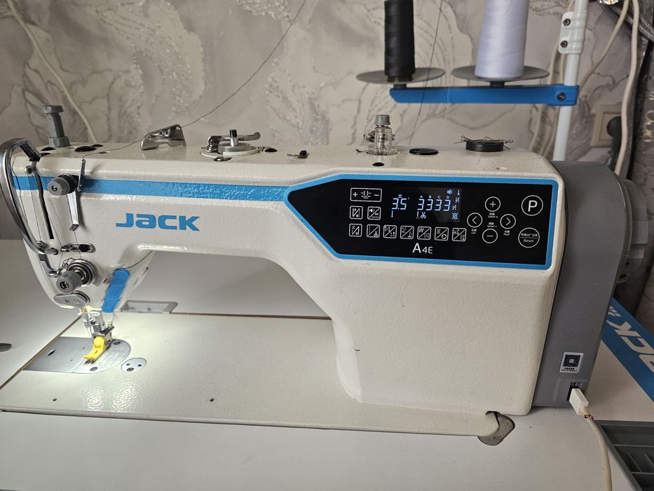 Jack A4e Avtomat tikuv mashinasi