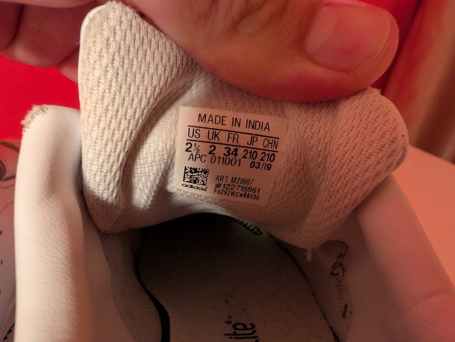 Adidas Stan Smith - EU 34