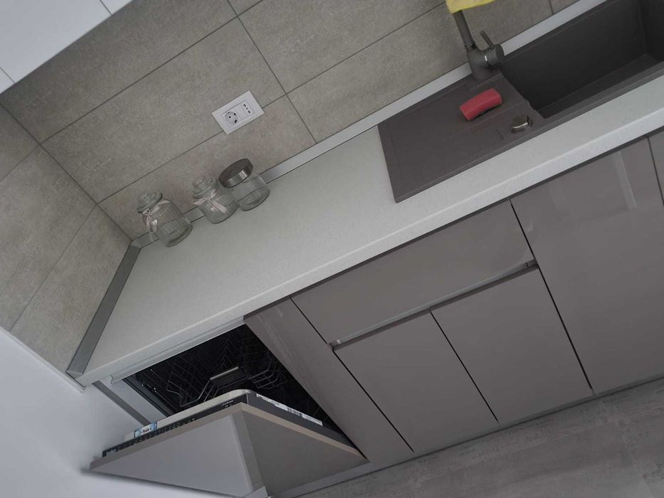 Închiriez studio, zona Stadion, bloc nou