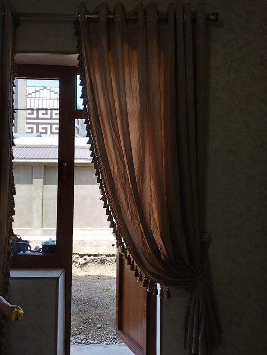Продается занавески полное комплектации