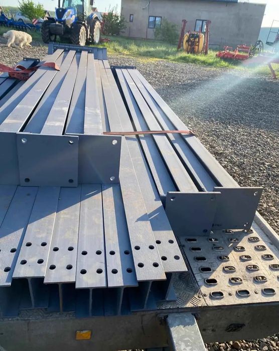 Structuri metalice complete pentru hale, cu lățimi de 5x20x4 m, 6x20x4 m, 8x20x4 m, 10x20x4 m, 12x20x4 m, 14x20x4 m, 16x20x4 m, 18x30x4 m și 20x50x4 m