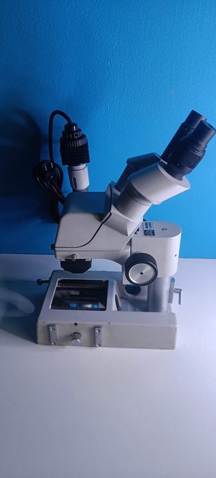 Microscop IOR București + Microscop trinocular Leitz Wetzlar