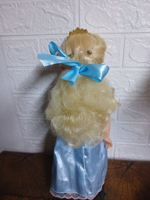 Большие куколки .