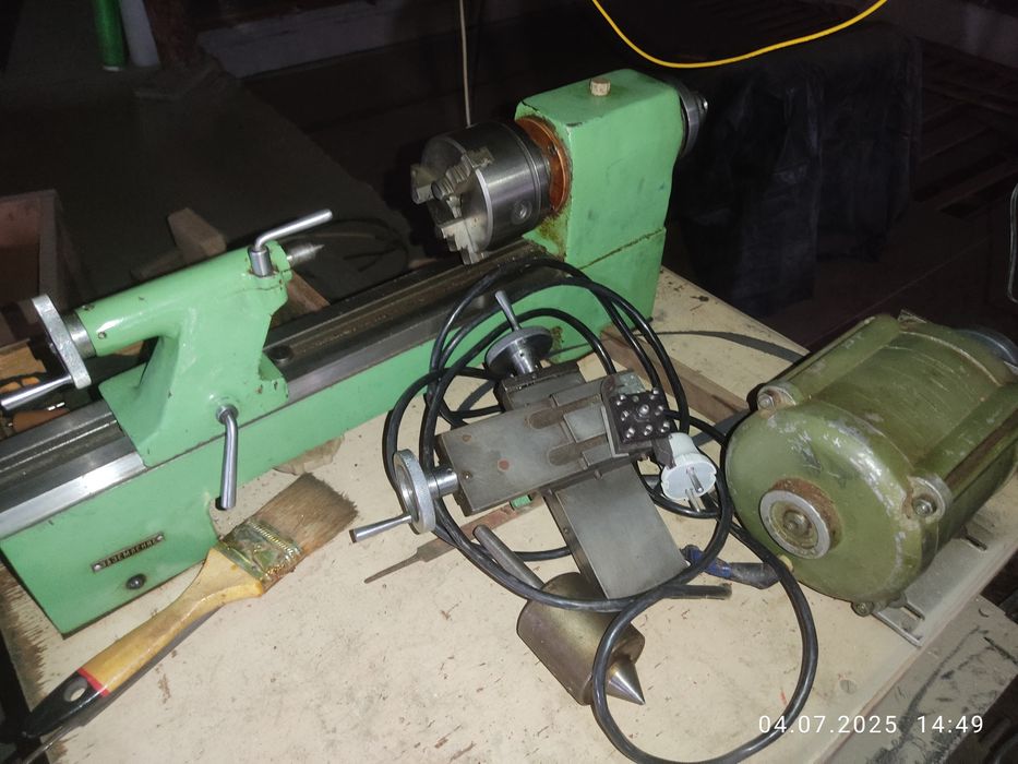 Токарный станок.