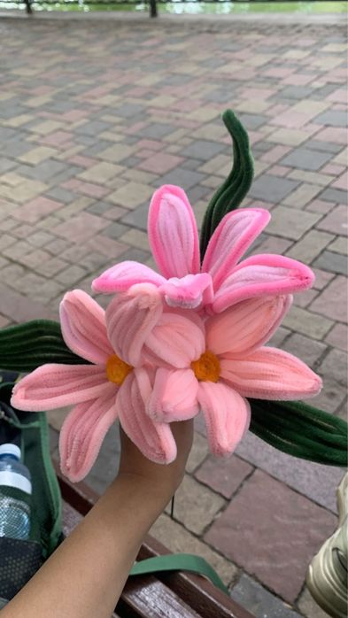 Цветы из пушистой проволоки