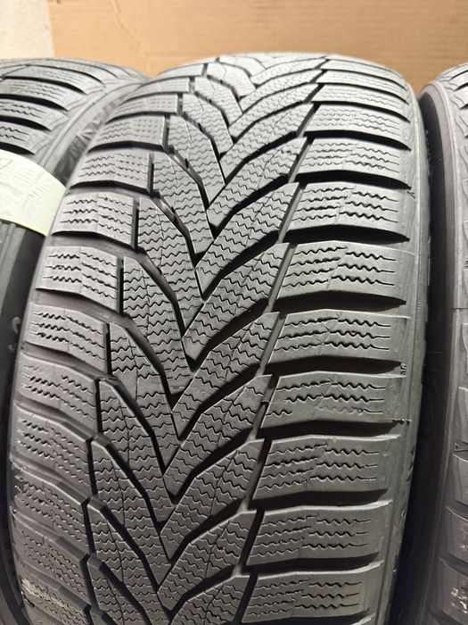Anvelope 225 50 17