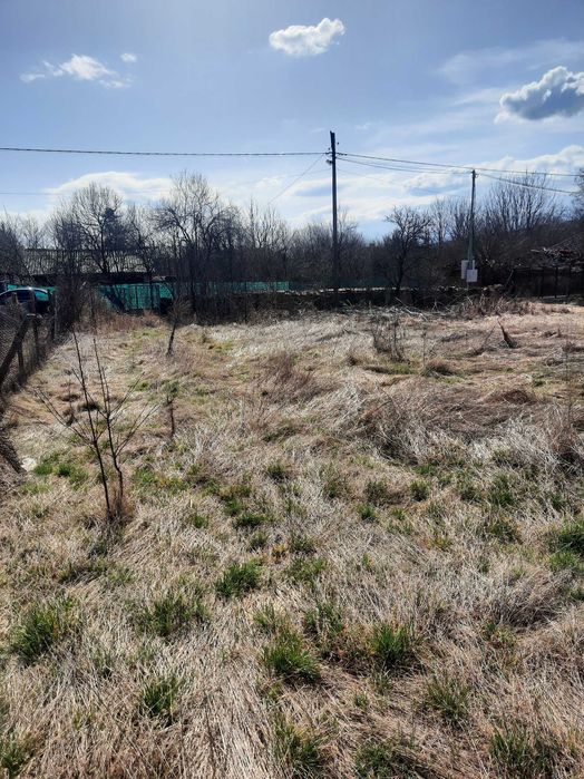 Имот в с.Червена могила, Община Радомир