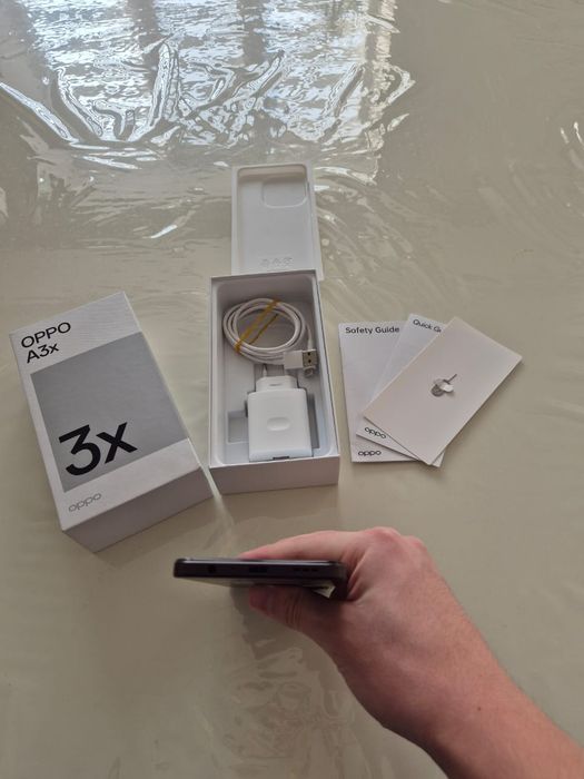 Продам Oppo A3X   4+4/128gb