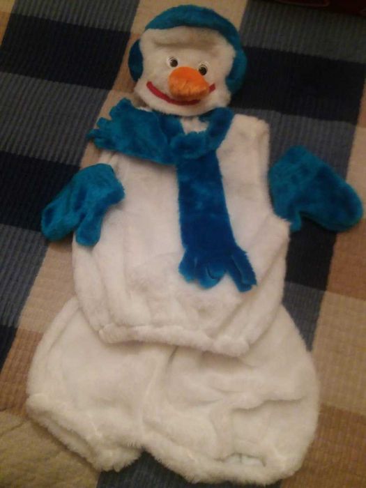 Продам детские костюмы