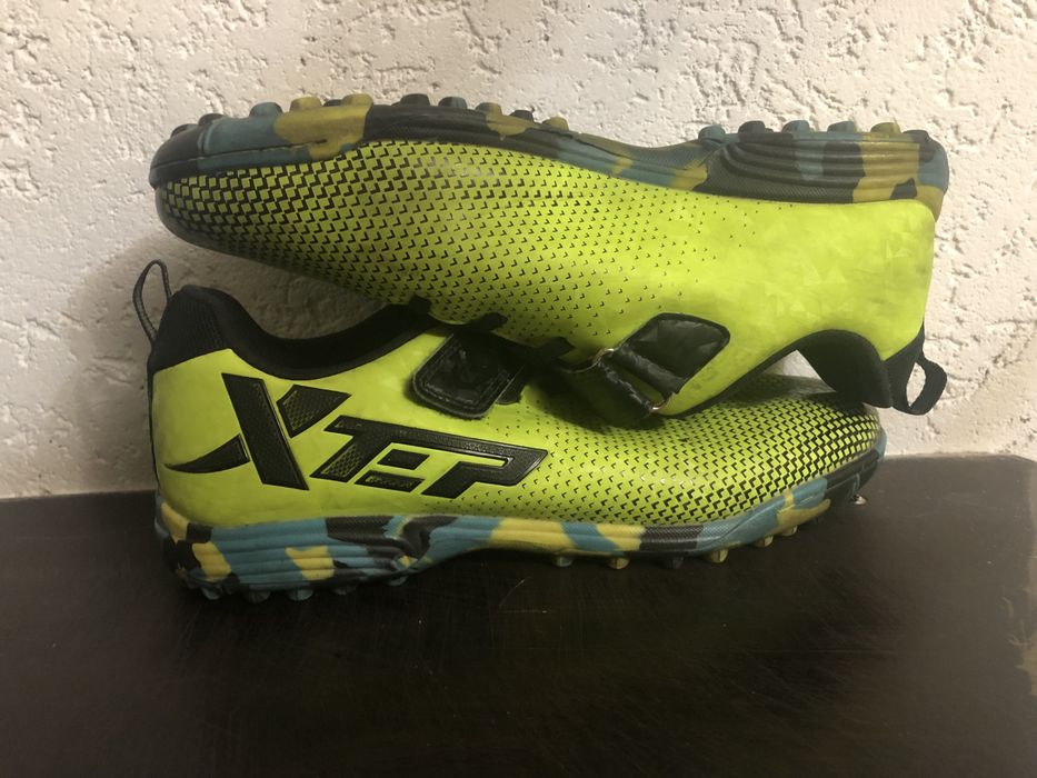 Xtep сороконожки