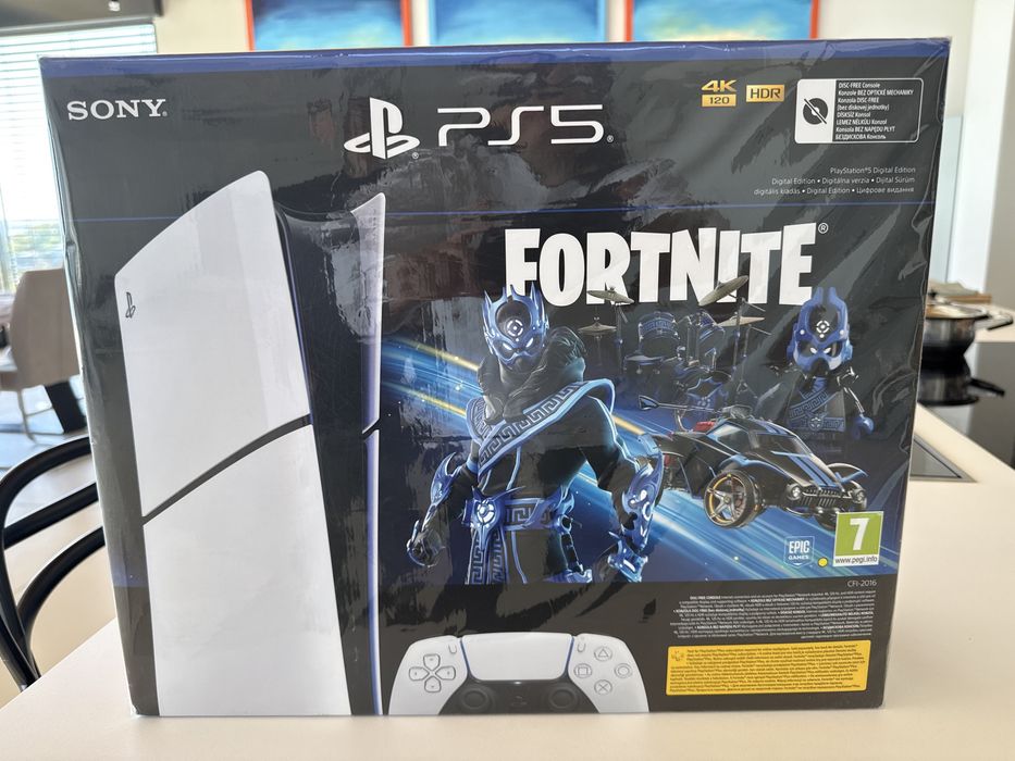PlayStation 5 Slim Digital Edition Fortnite