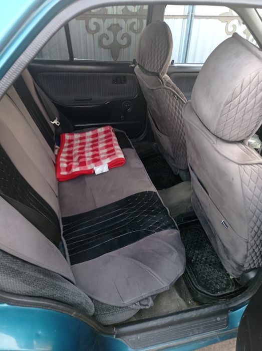 Продам          мазду