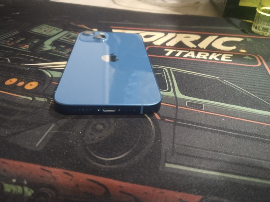 iPhone 13/128 в хорошем состоянии