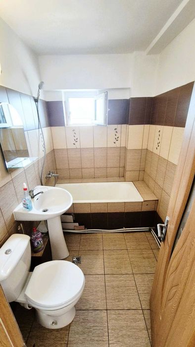 Proprietar, 3 cam, 80 mp, et. 2