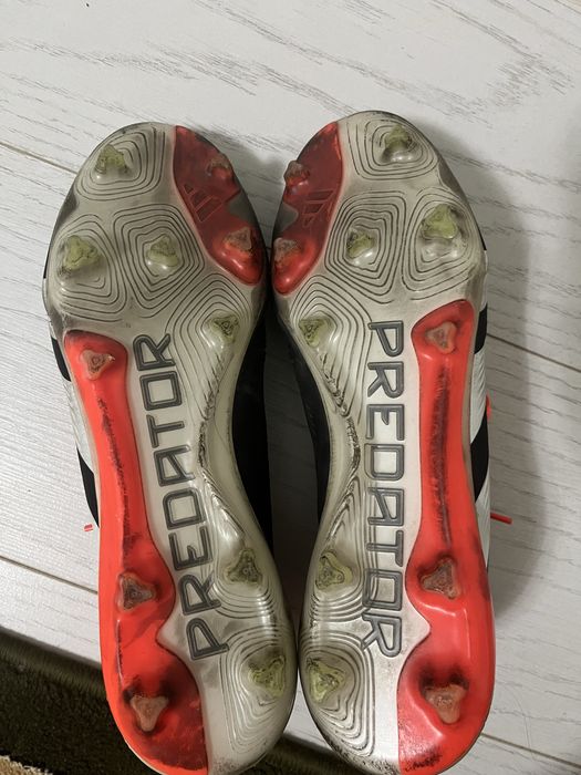 Бутсы predator 2,3 рет киілген