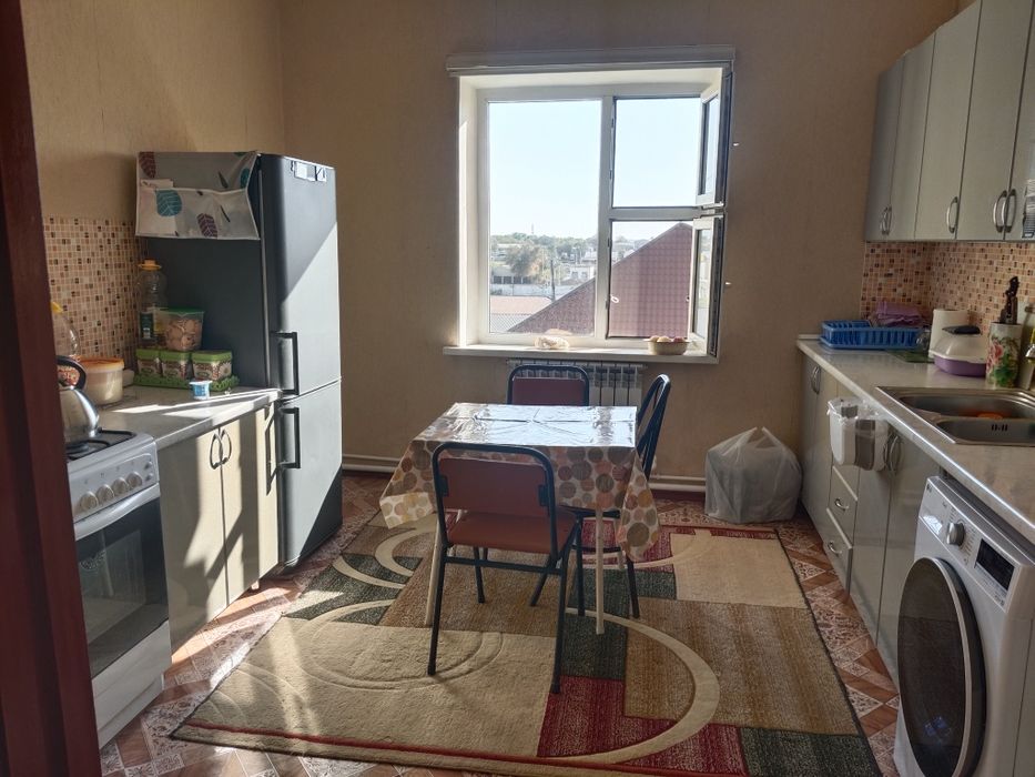 Корпуста,  4бөлмелі үй сатылады