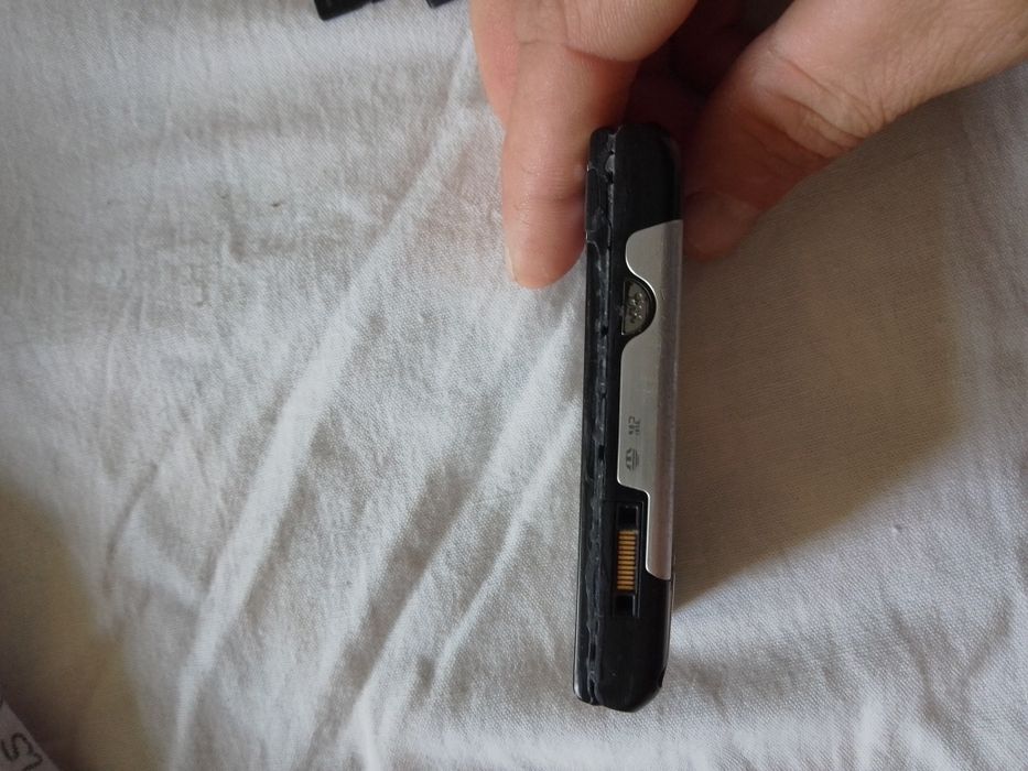 Sony Ericsson W995 preț 200 lei