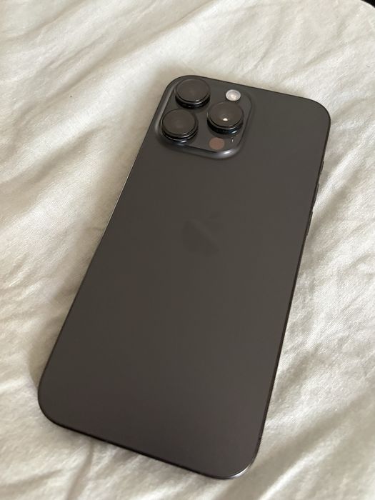 Продам iPhone 16 pro max 256gb