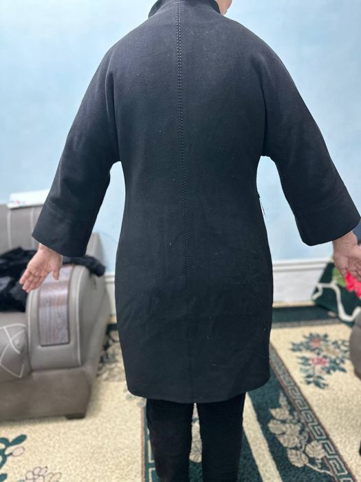 Краповый пальто почти новый