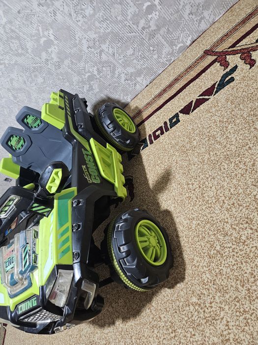 Детская машина большая