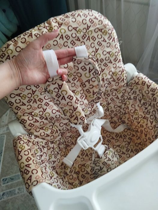 Столик для кормления