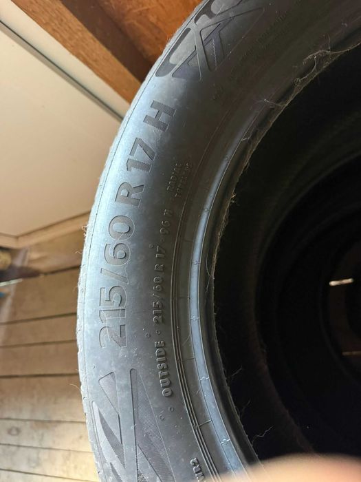 Anvelope vara Continental EcoContact 6 – 215/60 R17H