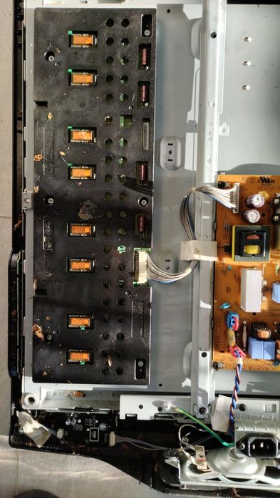 LG 32LF2500 sursa t con invertor