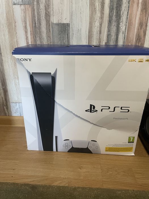 Play station 5+cd Gta 5-impecabil