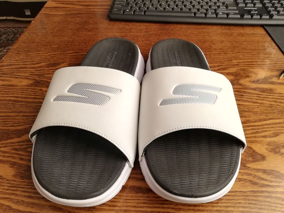 Спортивная обувь