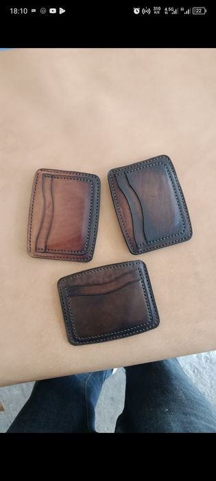 Premium Charm Kartxolder – Qo‘l Ishlab Chiqarilgan