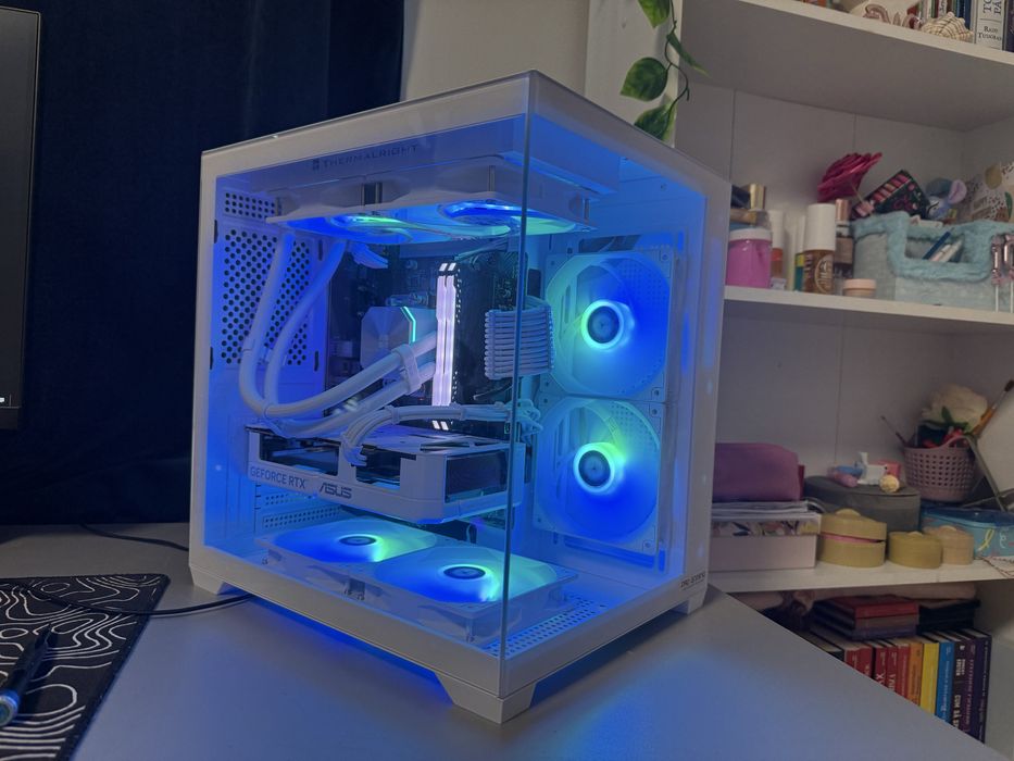 Vand Schimb Pc gaming i5 10500 32 Ram RTX 5060 8Gb SSD 1Tb 2 ani Gara