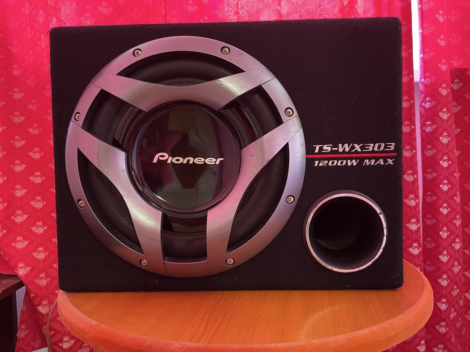 Subwoofer Pioneer TS-WX303 (“12”’) bass-reflex 30cm with built in Pioneer box - 1200W max