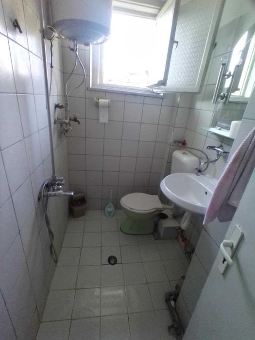 Дава се под наем Едностаен апартамент в Плевен, Идеален център - 45 кв.м за 229.5 € - Снимка #7